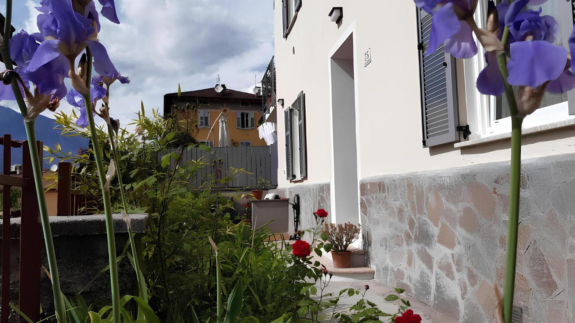 Over The Castle Apartment Trento Exterior foto